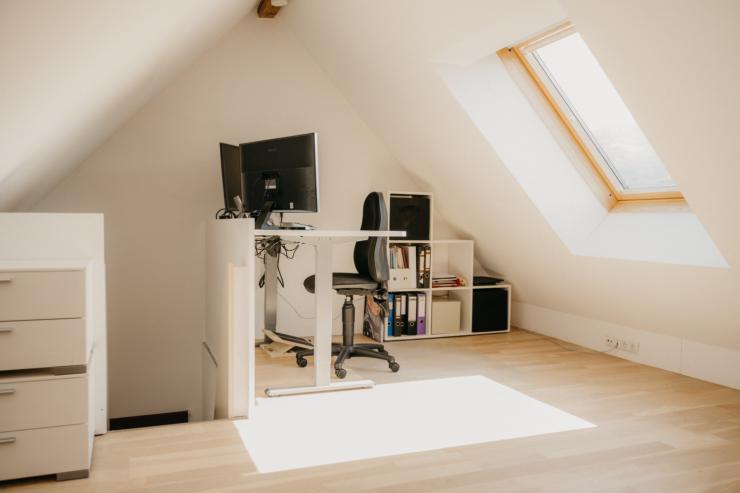 Einfamilienhaus mit Einliegerwohnung/Praxis/Büro Montfortstraße 71