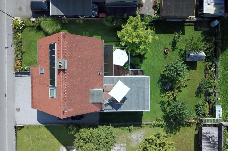 Einfamilienhaus mit Einliegerwohnung/Praxis/Büro Montfortstraße 71